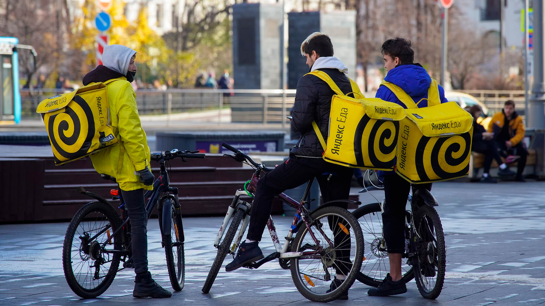 Где лучше работать курьером: обзор популярных сервисов доставки