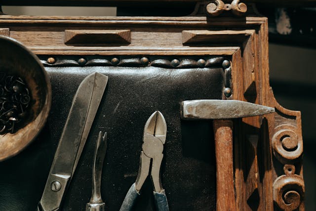 Реставрация мебели