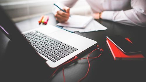 5 простых причин поручать продвижение компании, а не делать все самому